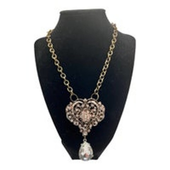 Brass Chainlink Heart Shaped‎ Large Pendant Necklace - Picture 7 of 12